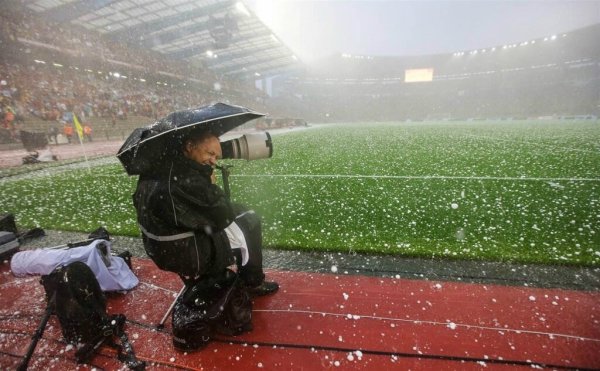 Дождь на стадионе