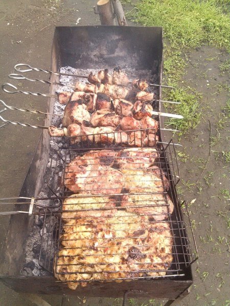 Шашлык в дождливую погоду