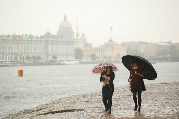 Санкт-Петербург дождливое лето