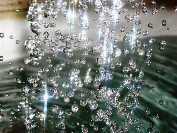 Драгоценности в воде