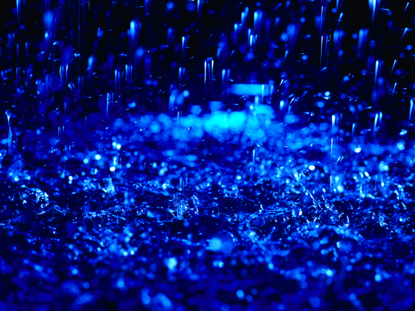 Синий капли дождя