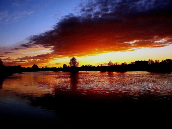 Закат дождь