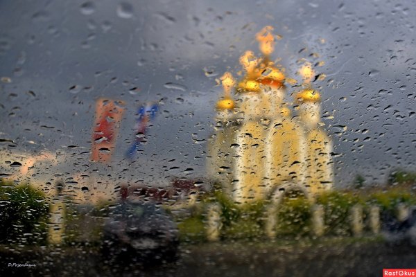 Питер через дождливое окно