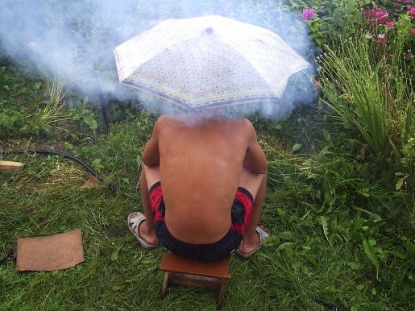 Шашлык под зонтом