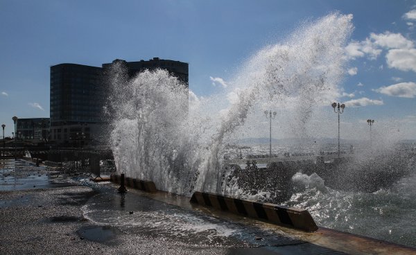 Владивосток шторм
