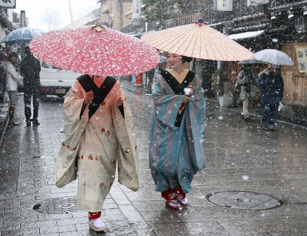 Япония дождь