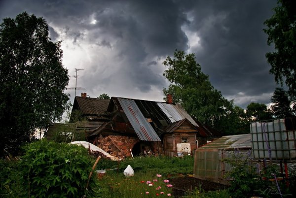 Гроза в деревне Петраково