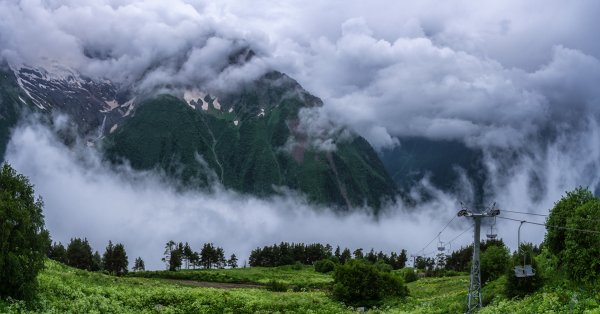 Дождь горы Домбай