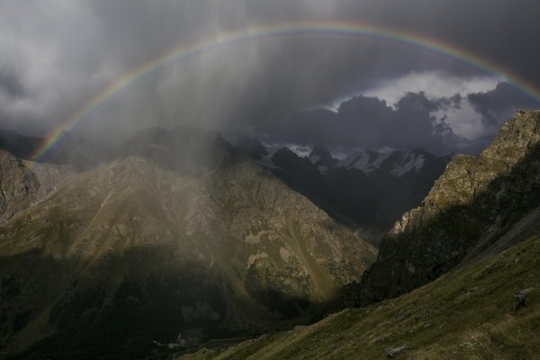 Горное ущелье Магнитогорск гроза