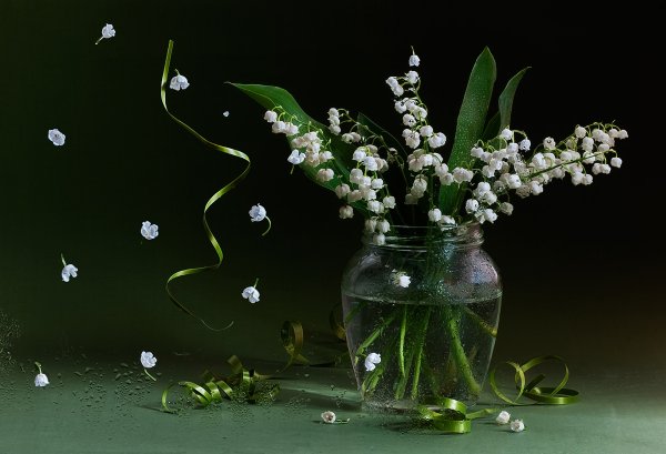 Ландыши гиф