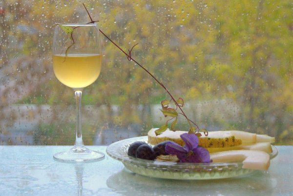 Дождь и вино