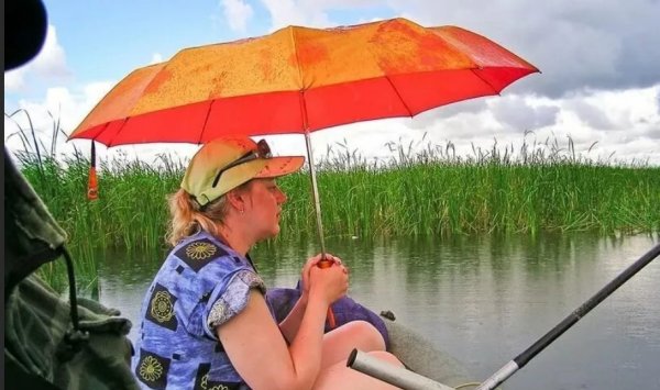 На рыбалке с женой