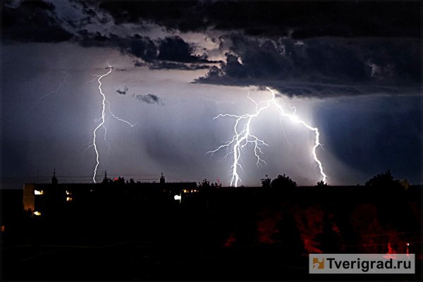 Гроза и дождь