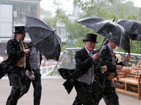 Великобритания дождь