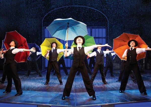 Поющие под дождём кубики