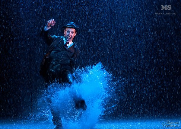 Юлия Ива Поющие под дождем