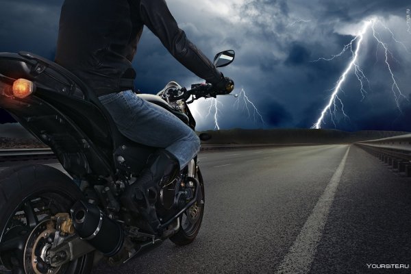 Мотоцикл молния