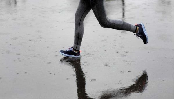 Бегун под дождем