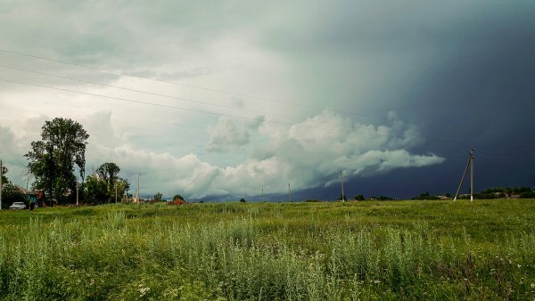 Деревня после дождя
