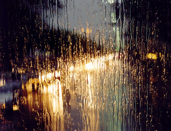 Проливной дождь ночью