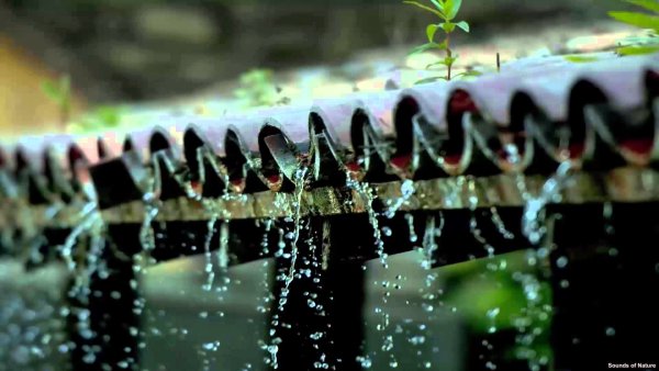 Ливень по крыше