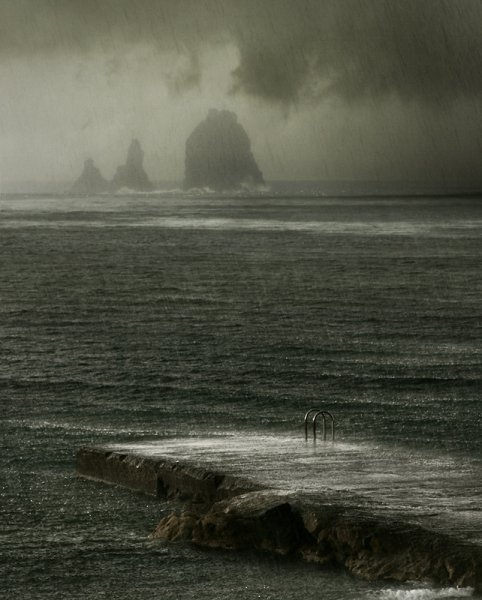 Дождь над океаном