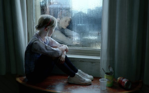 Девушка на подоконнике