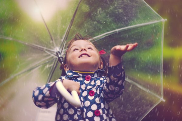 Дождь дети радость