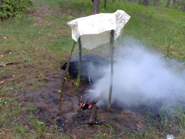 Шашлык под дождем