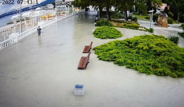 Геленджик набережная 2022