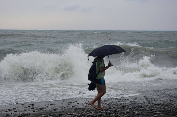 Сочи море гроза ливень