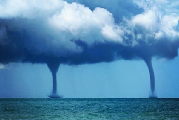 Удивительные Торнадо