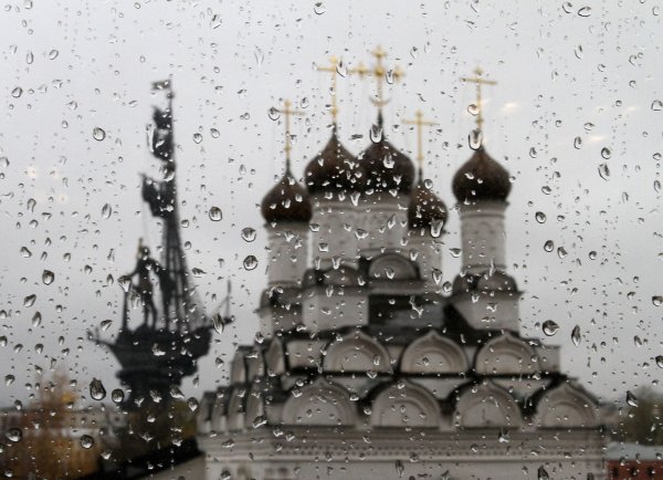 Ливень над Церковью