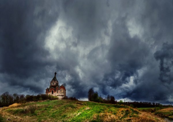 Церковь тучи