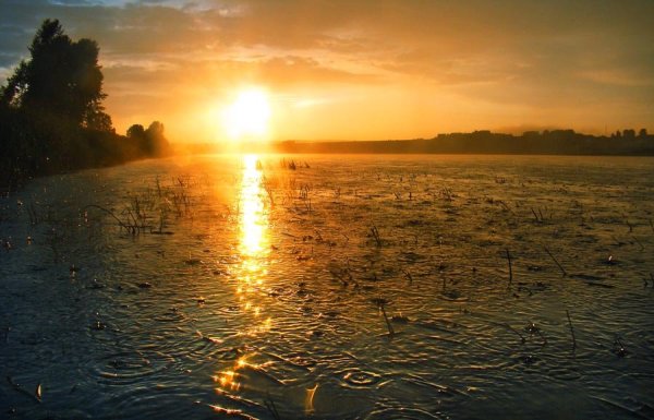 Закат дождь