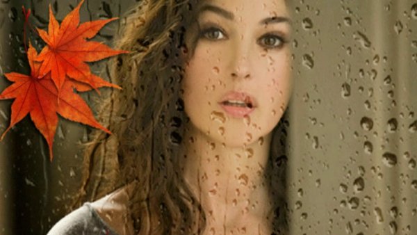 Осень плачет