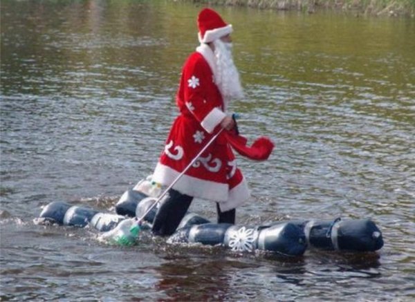 Дед Мороз и дождь