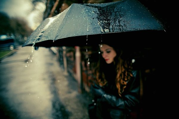 Девушка дождь