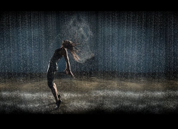 Научиться танцевать под дождем