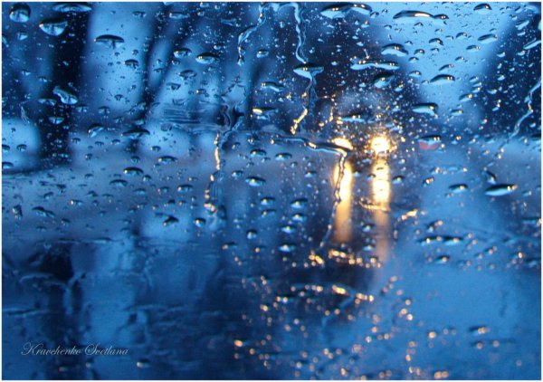 Снег с дождем окно