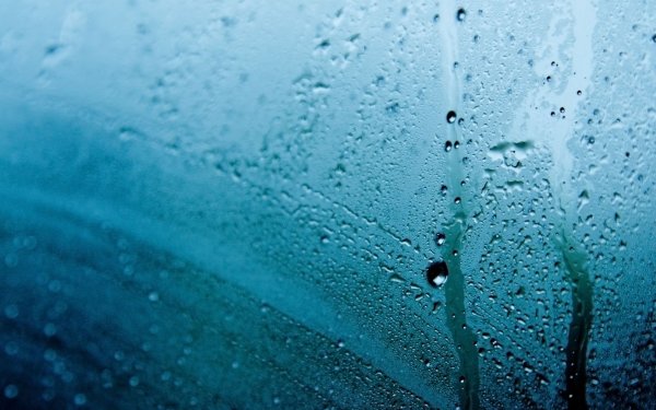 Вода в стекле