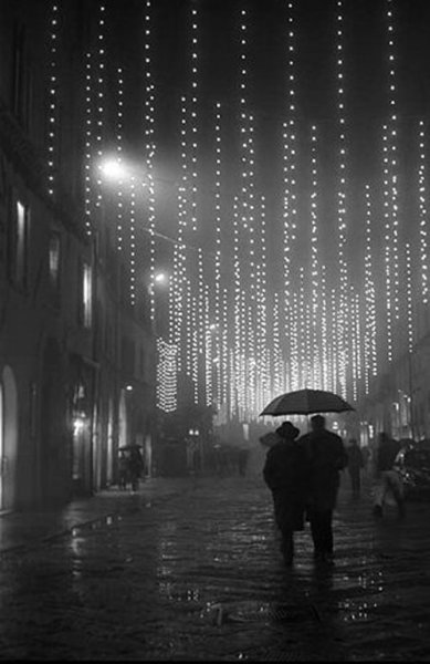 Черно белый дождь