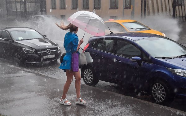 Авто в дождь