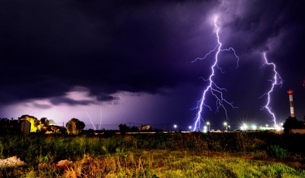 Гроза и дождь