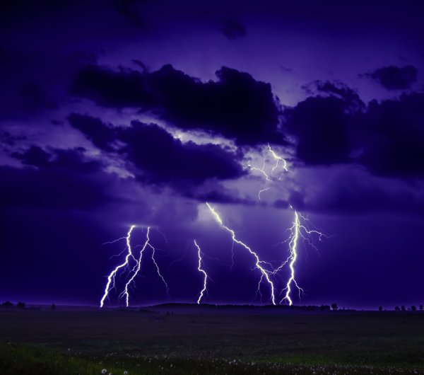 Молния ливень