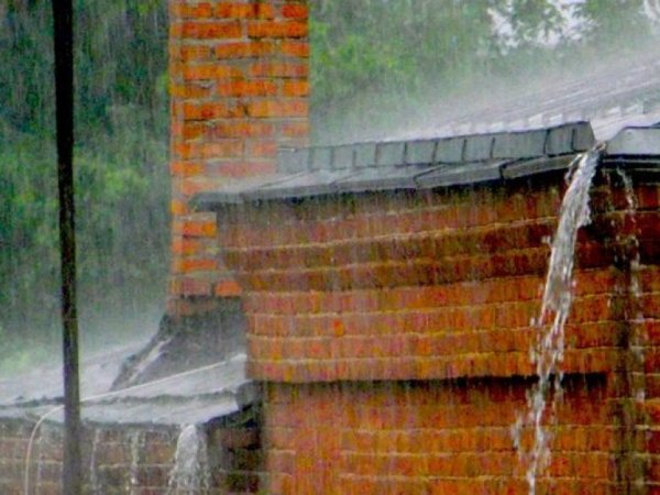 Ливень по крыше