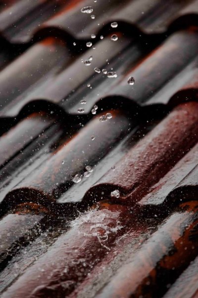Дождик по крыше