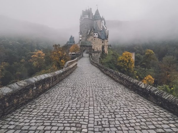 Хогвартс замок тропинка