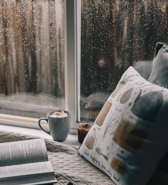 Дождь за окном