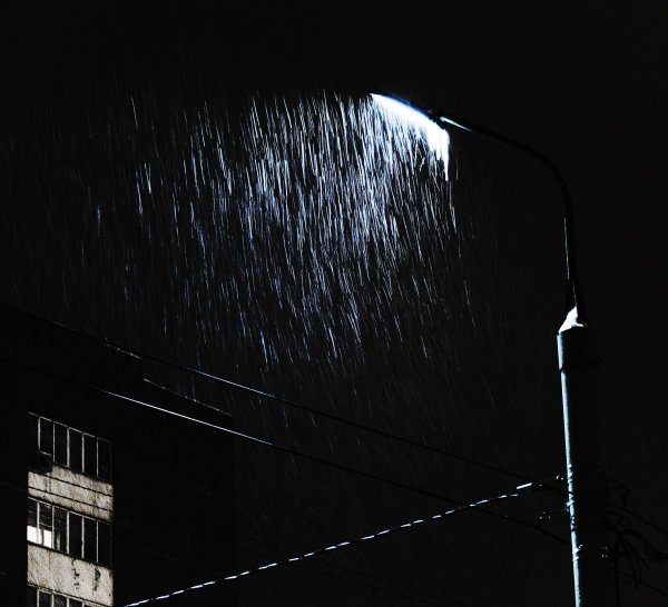 Ночь фонарь дождь